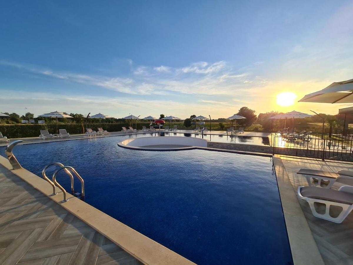 Imperial Resort Ούλτσιν Εξωτερικό φωτογραφία